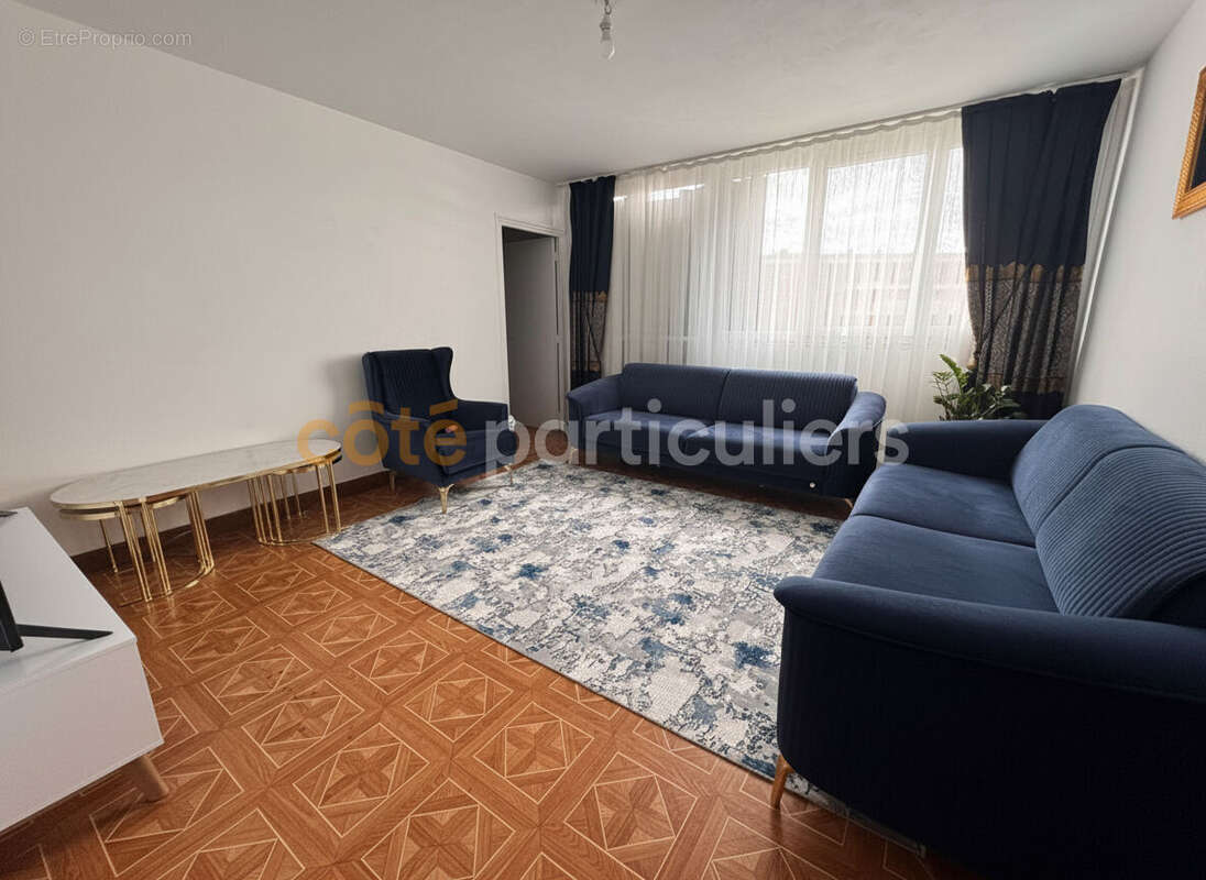 Appartement à VILLENEUVE-SAINT-GEORGES