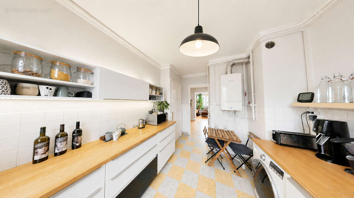 Appartement à LYON-7E