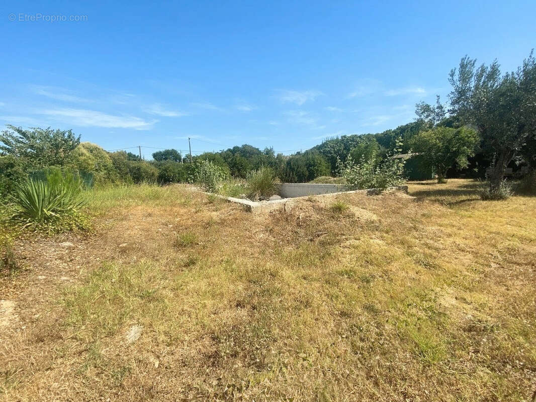 Le Cailar prcoche centre Terrain 700M2 A viabiliser - photo 5