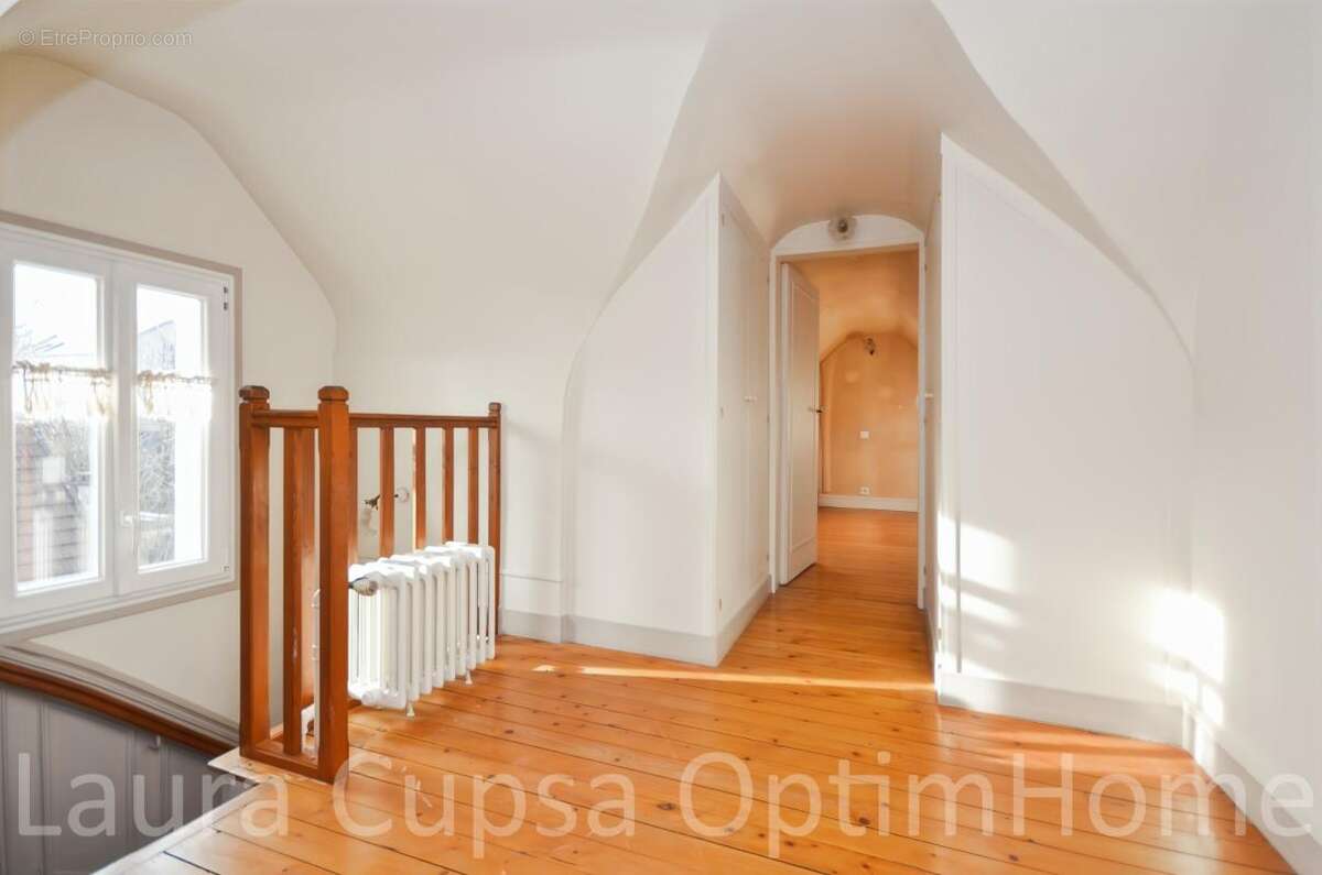 8 min rer b antony centre - maison 172 m² habitables - 243 m² utiles - 5 chambres - terrain 459 m² - batiment garage atelier 150 - photo 12