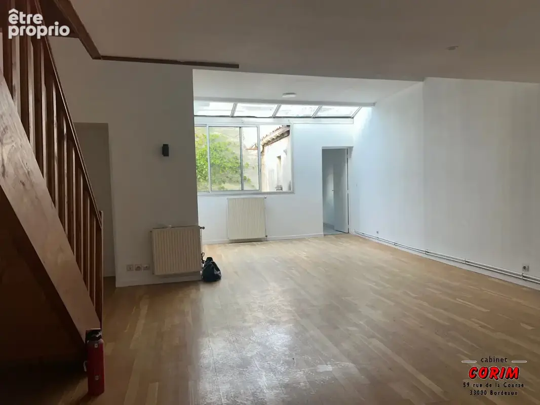 Appartement 4 pièces 79 m² à vendre à Bordeaux (33000) - photo 2