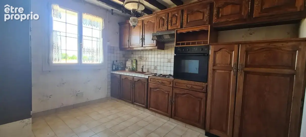 Maison Saint Martin Belle Roche 5 pièce(s) 132 m2 - photo 6