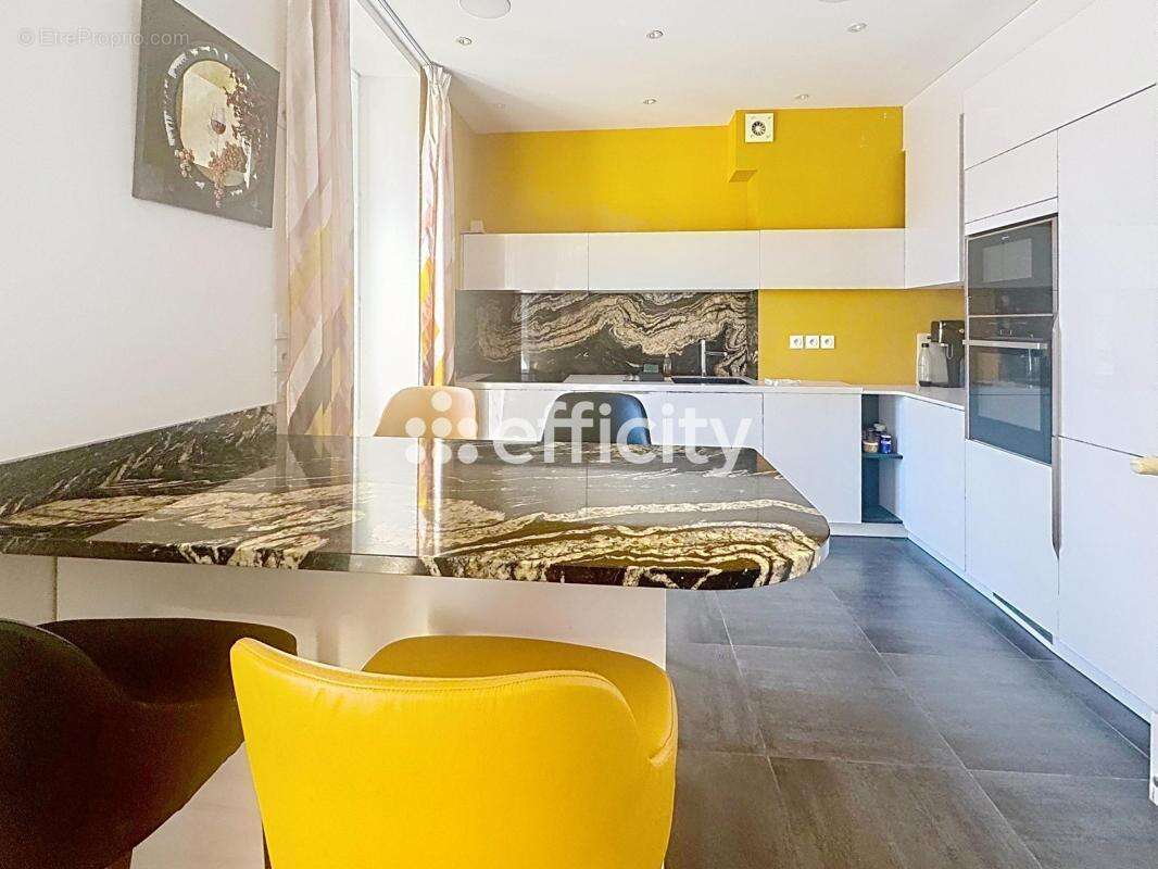 Appartement - photo 2