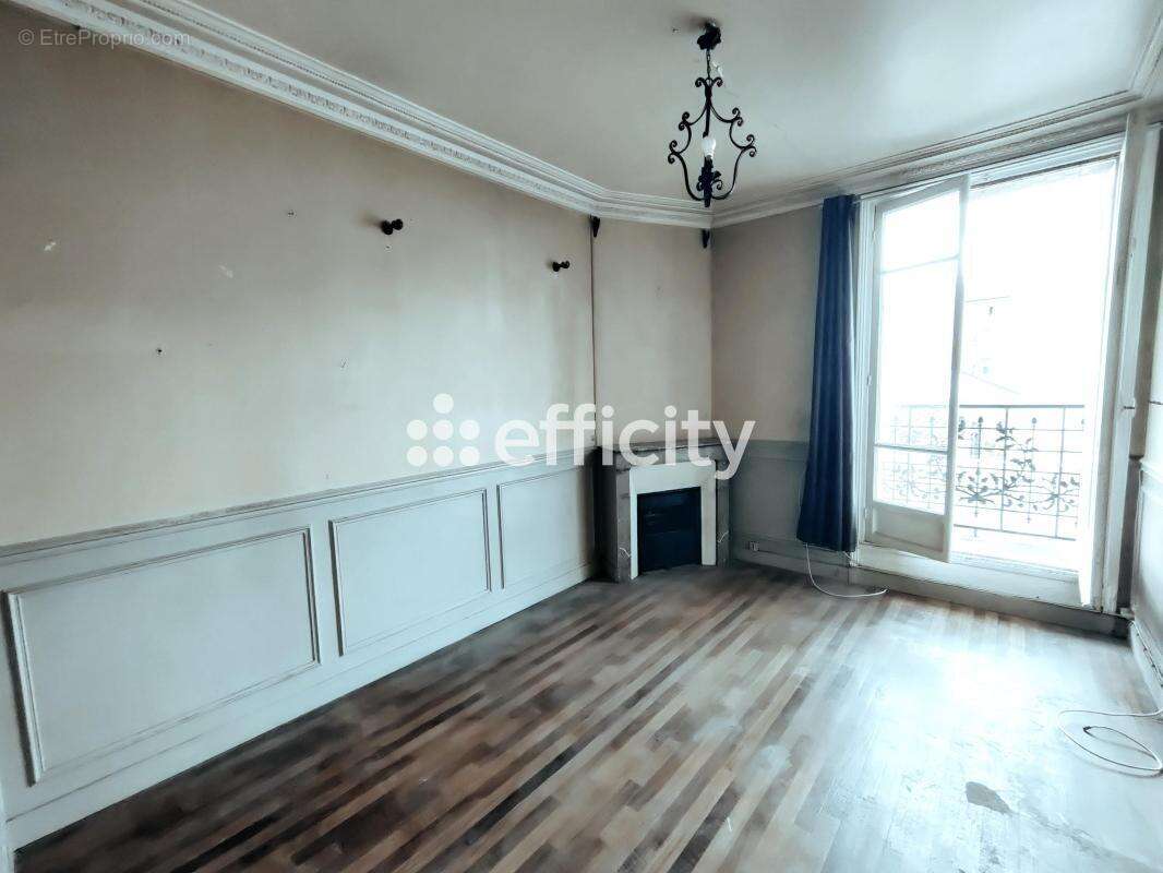 Appartement à MONTROUGE