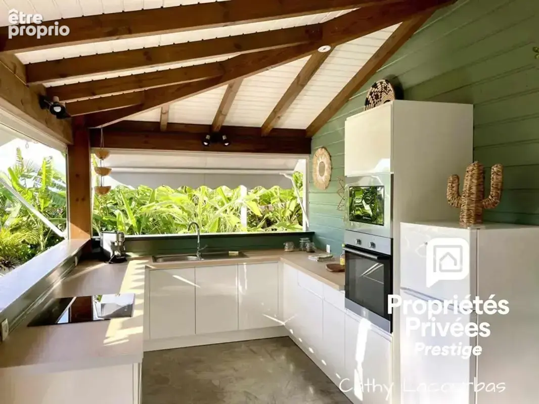 2 Villas rénovées et décorées, vue mer et piscines - Pointe Noire, Guadeloupe - photo 12