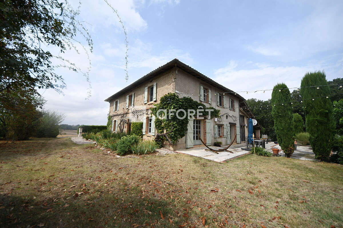 Maison à SALVAGNAC