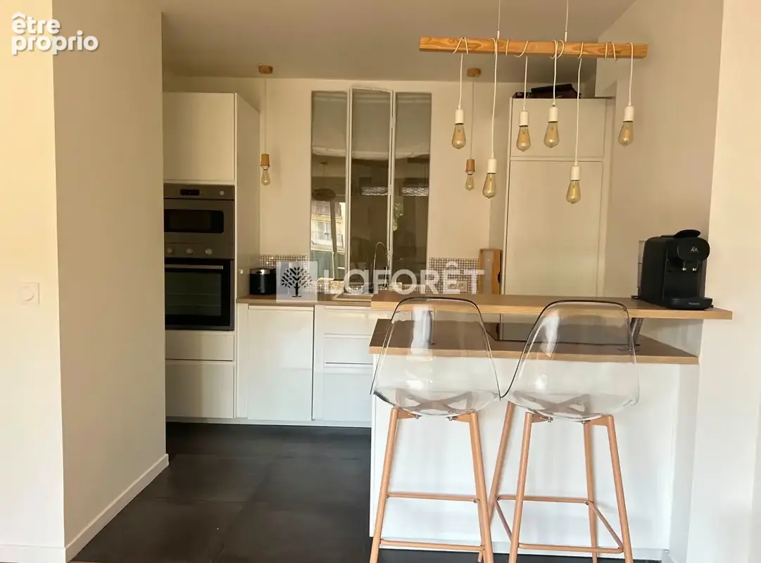 Saint Cloud 2P 53 m², balcon - photo 3