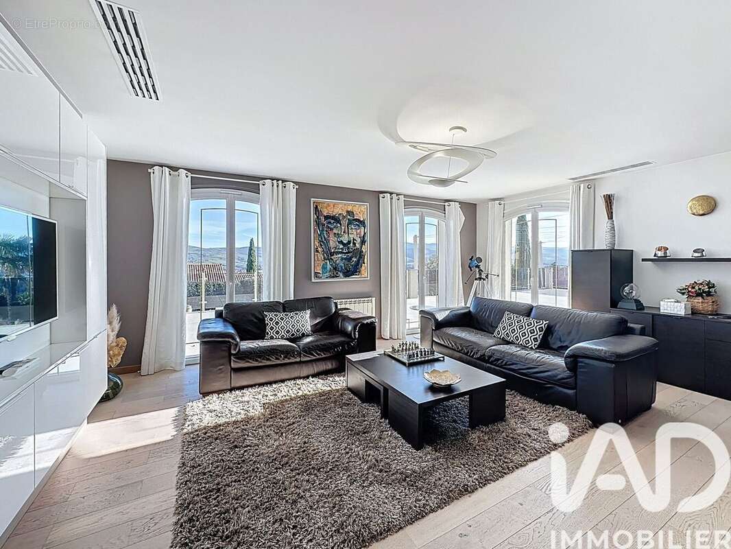 Photo 9 - Maison à SAINT-MARTIN-LA-PLAINE