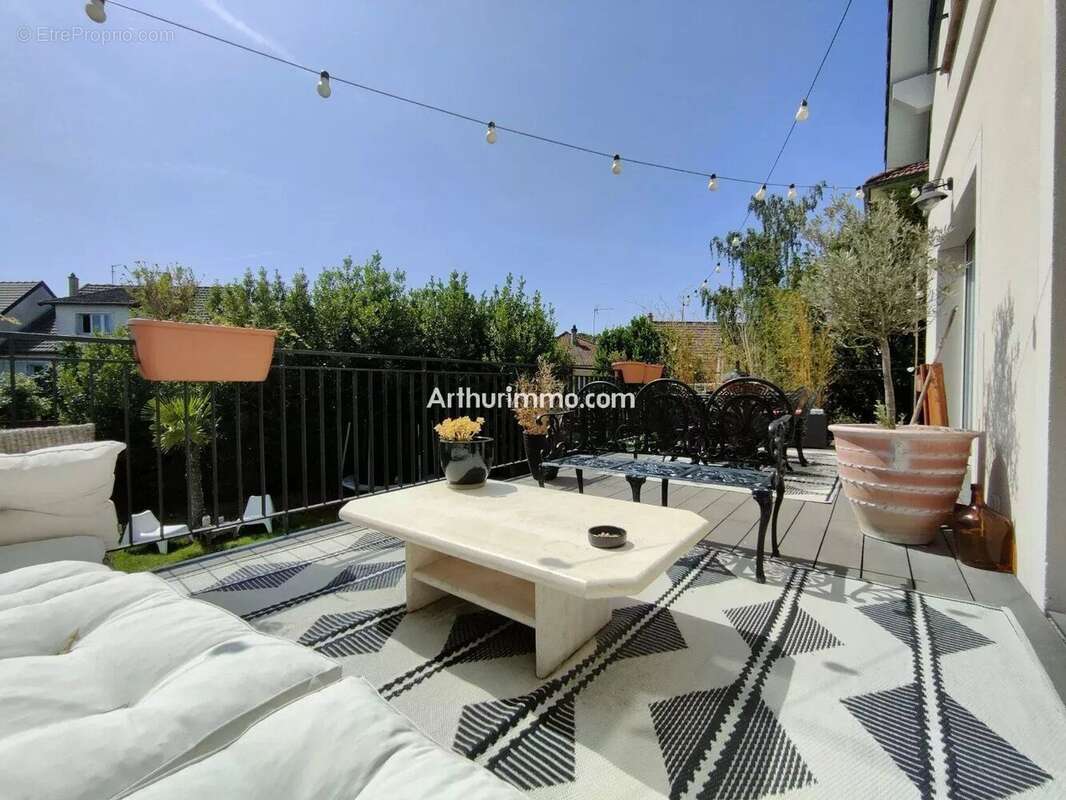 Maison à SUCY-EN-BRIE