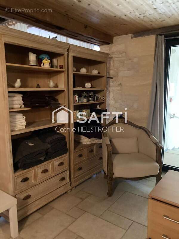 Commerce 495 m² à Gourdon  - photo 5