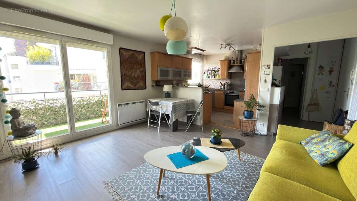 Appartement à NEUILLY-PLAISANCE