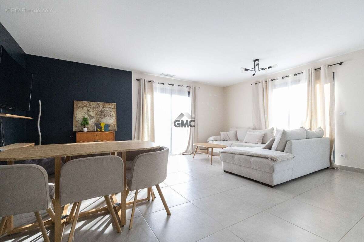 Photo 6 - Maison à ROUJAN