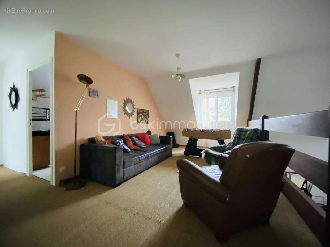 Maison à SAINT-JOUAN-DES-GUERETS