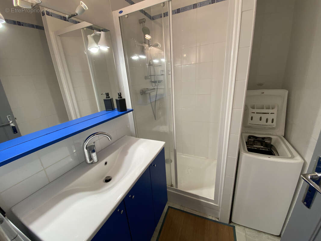 Appartement à COMPAINS