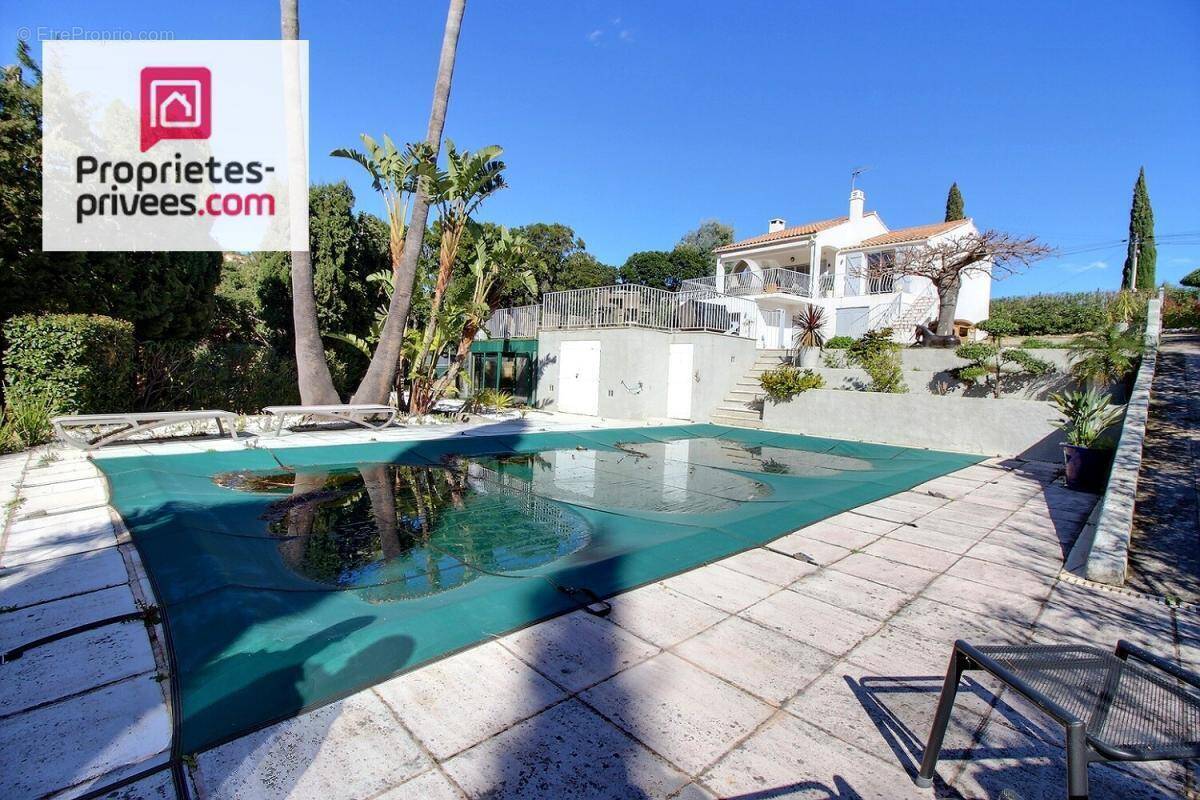 Maison à LA CROIX-VALMER