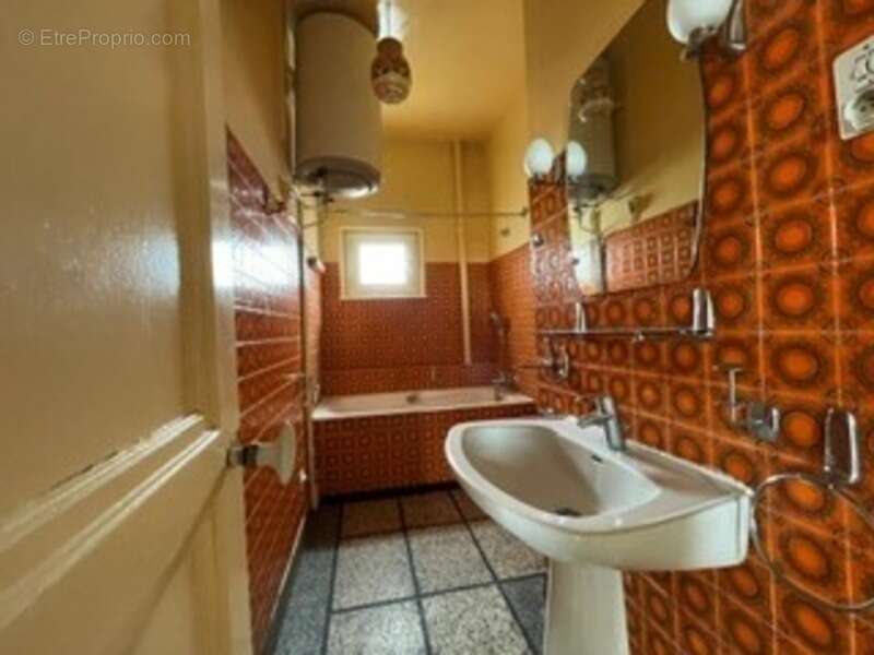 Appartement à vendre 5 pièces CLERMONT FERRAND (63) - photo 6