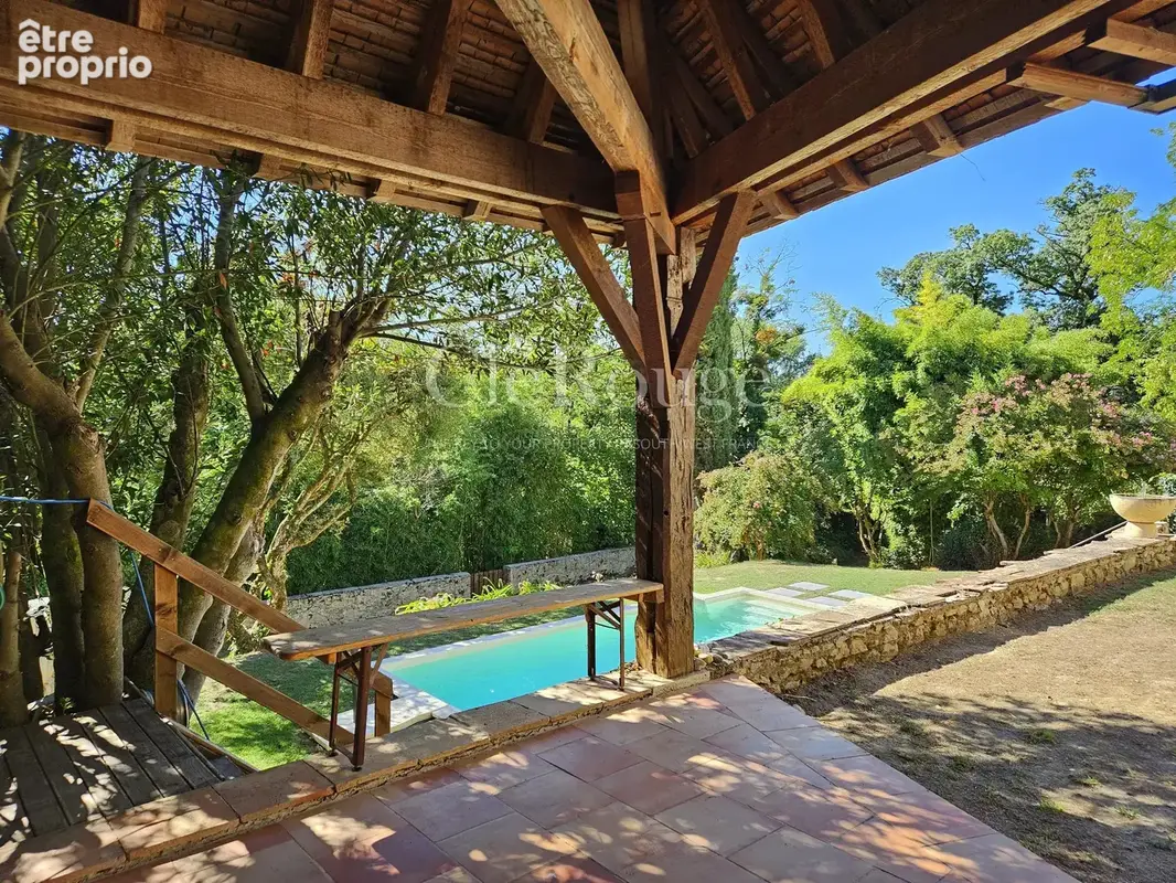 Proche de Monségur - Propriété de caractère en position privée, avec 4 chambres et piscine - photo 20