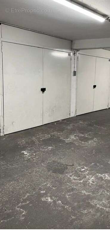 Garage situé dans le 19 ème Paris - photo 6