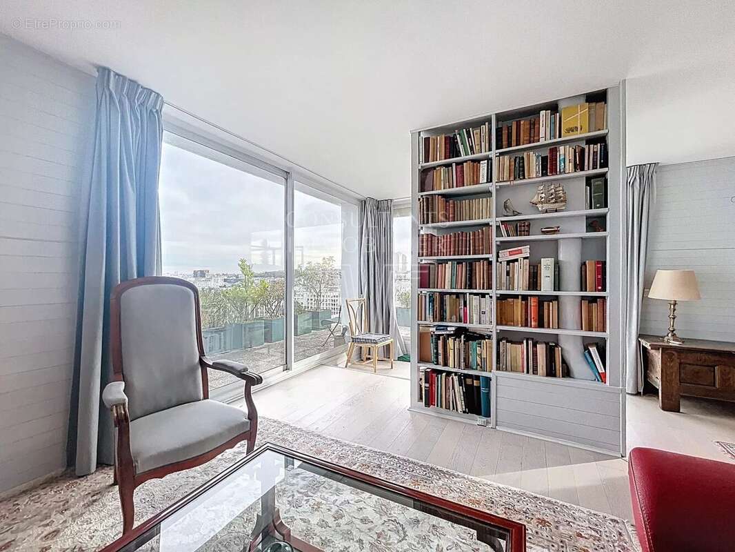 Appartement à BOULOGNE-BILLANCOURT