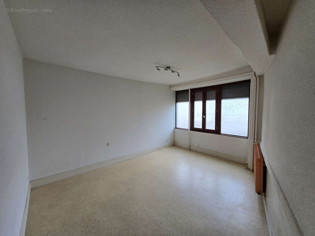 Maison à MUSSY-SOUS-DUN