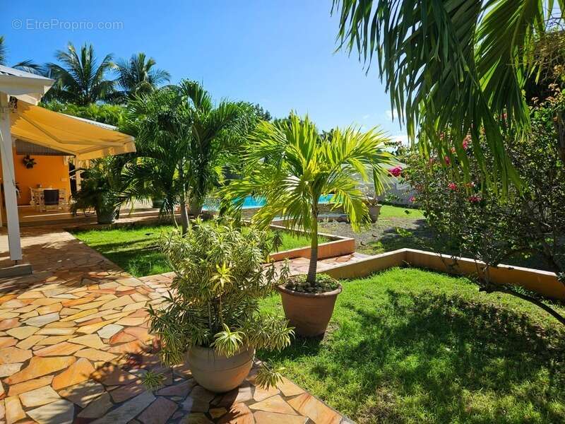 Maison à SAINTE-ANNE