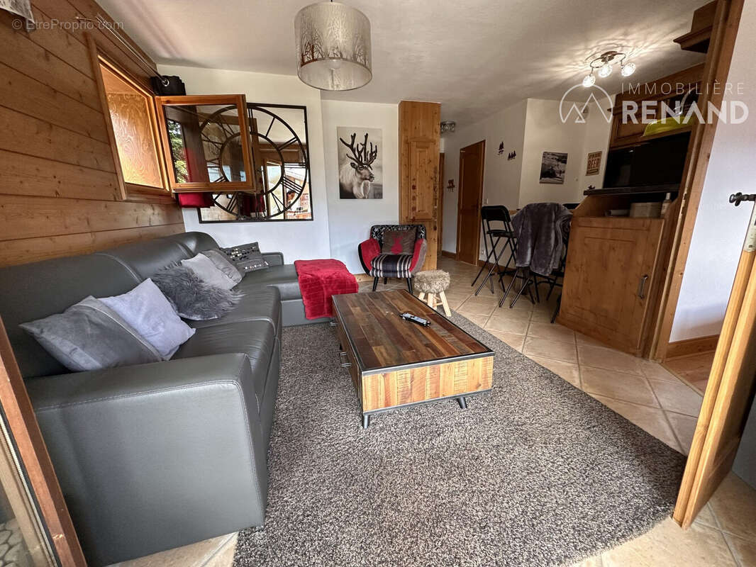 Séjour - Appartement à CHATILLON-SUR-CLUSES