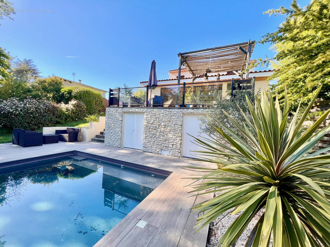 Maison à FONTENILLES