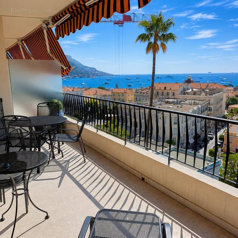 Appartement à BEAULIEU-SUR-MER