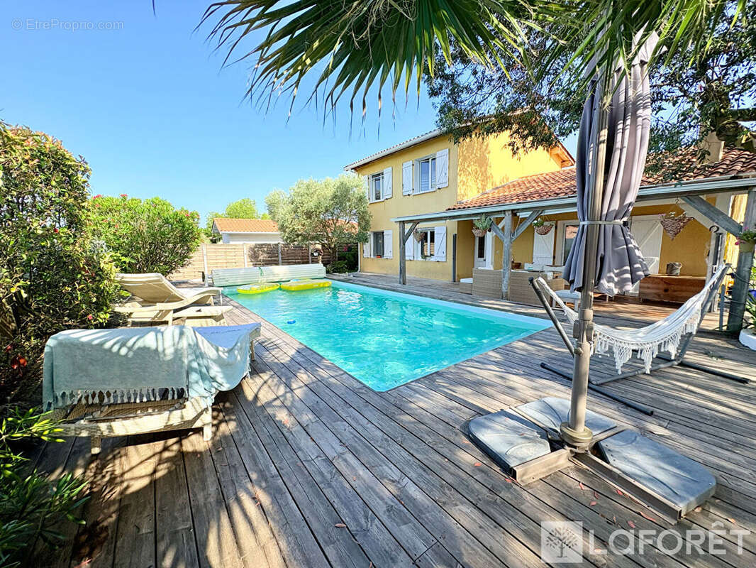 Maison à GUJAN-MESTRAS