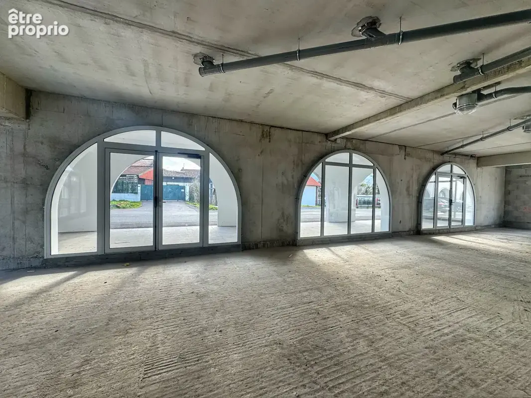 Local commercial divisible - photo 7