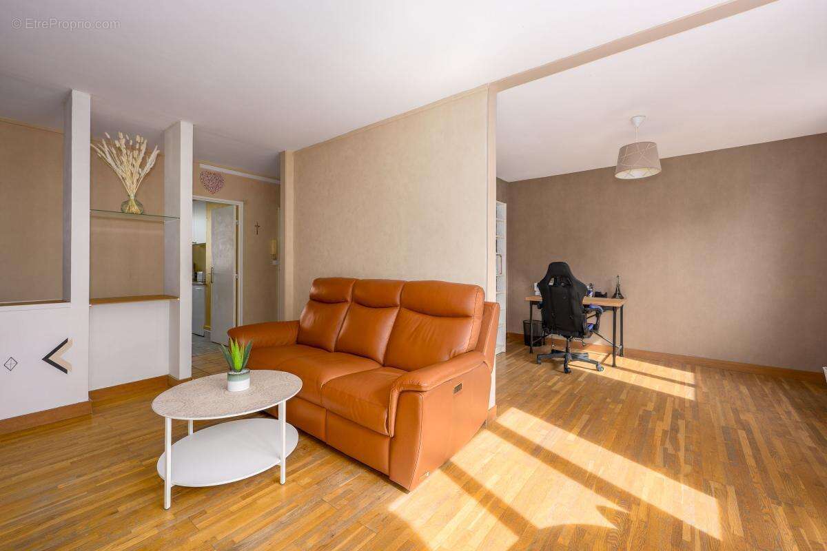 Appartement à CROSNE
