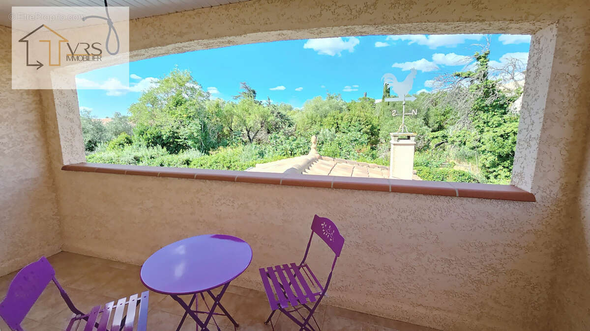 Superbe villa t5 157 m2   piscine, grand terrain 893 m2, garage et atelier   quartier residentiel recherché - photo 18