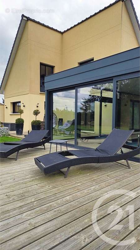Maison 225 m² à Harcourt  - photo 14