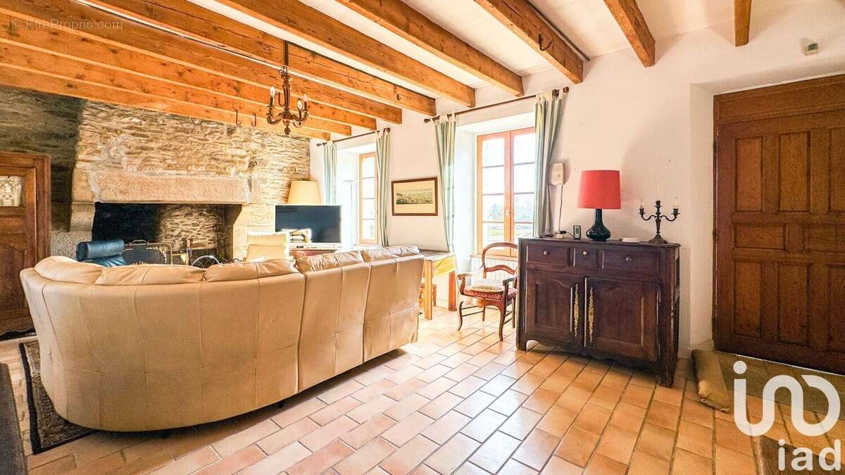 Photo 3 - Maison à COATREVEN
