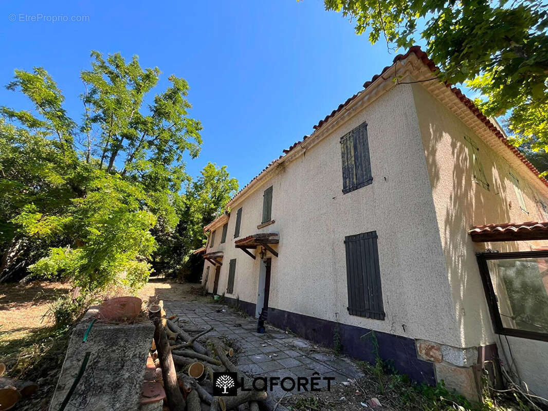 LE CASTELET ? Authentique Bastide du XVIIIe Siècle au Coeur des Vignes et des Oliviers terrain 6000 m² - photo 16