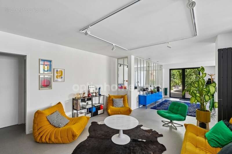 Appartement à BOIS-COLOMBES