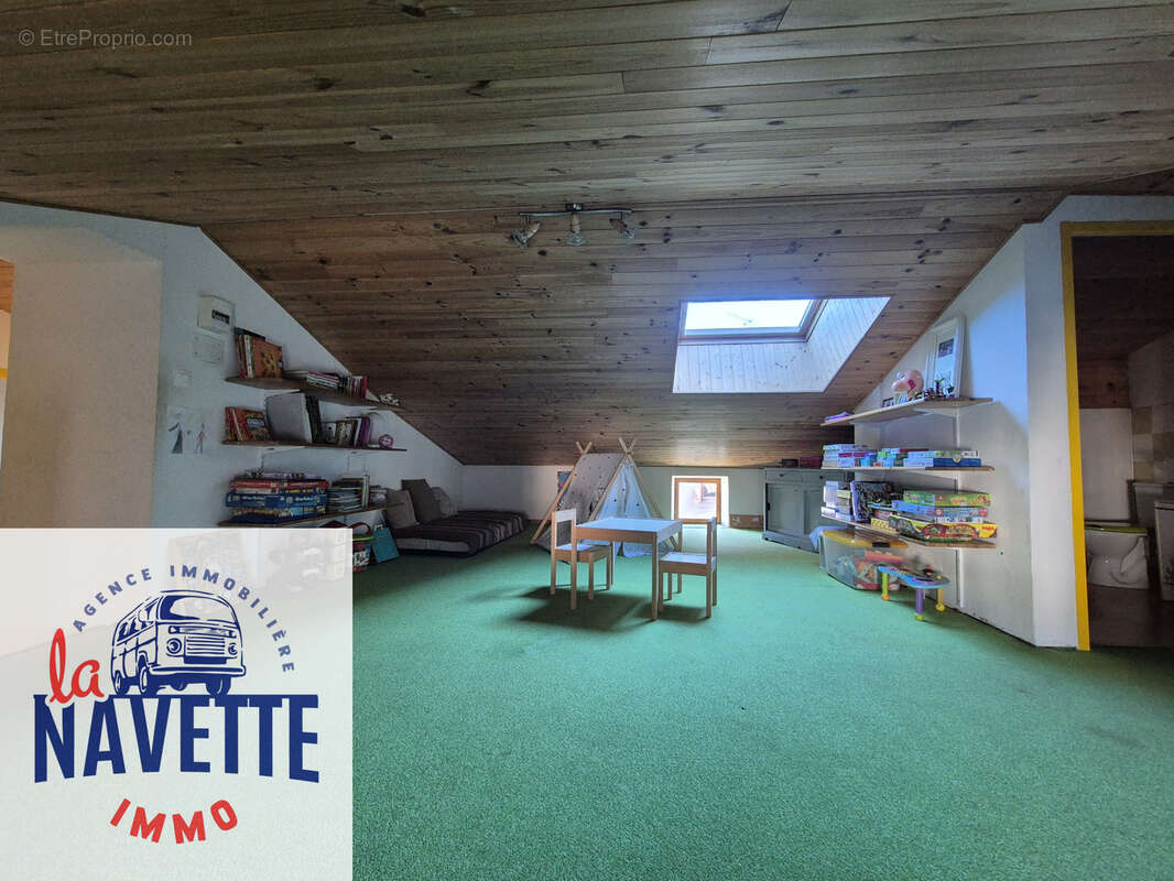 Maison à VEYRE-MONTON