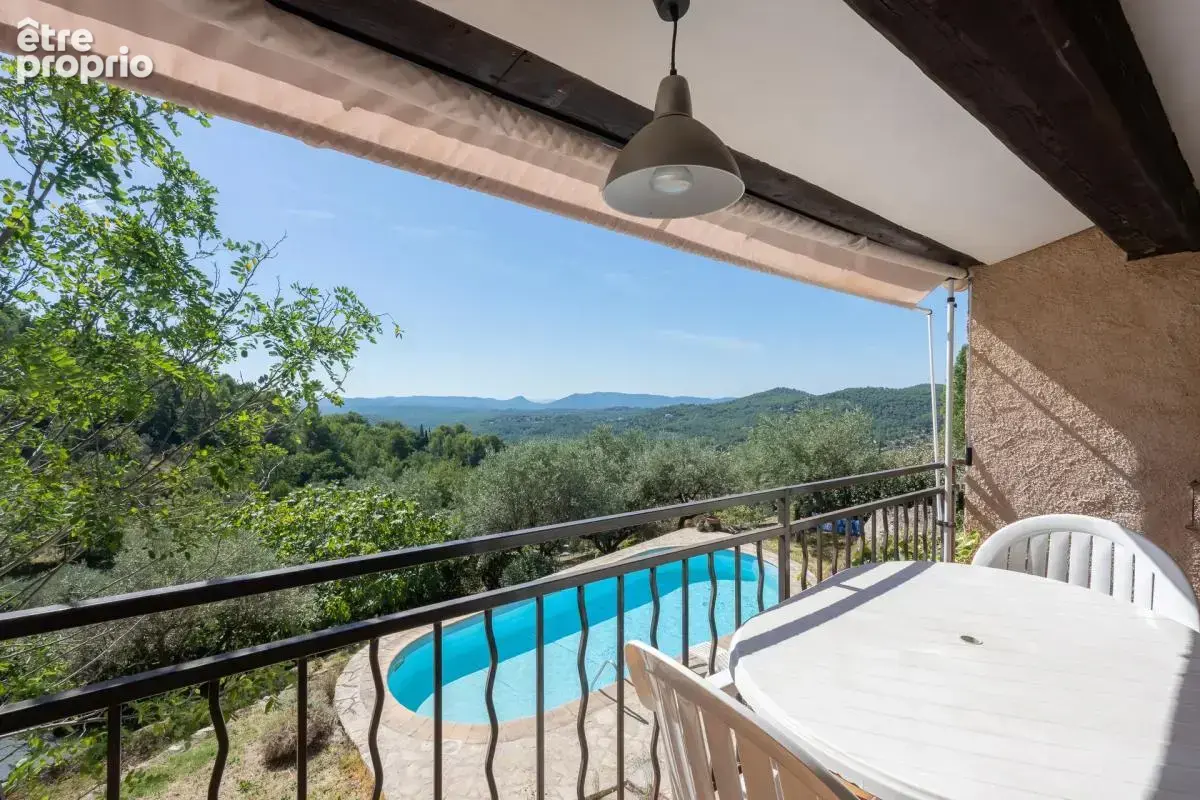 Maison de 8 pièces de 150 m² à Seillans - photo 3