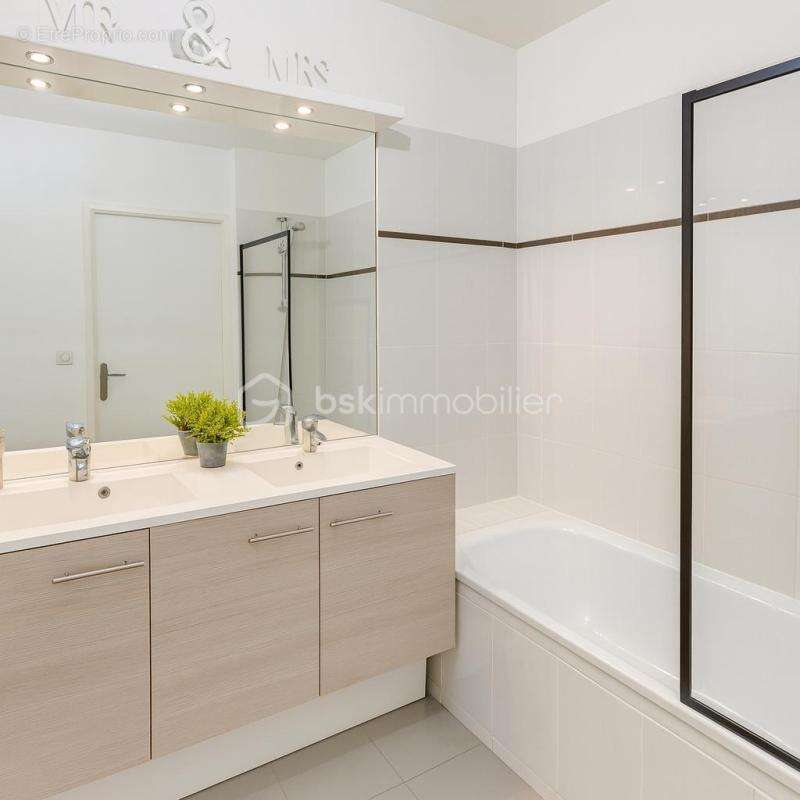 Appartement à ERAGNY