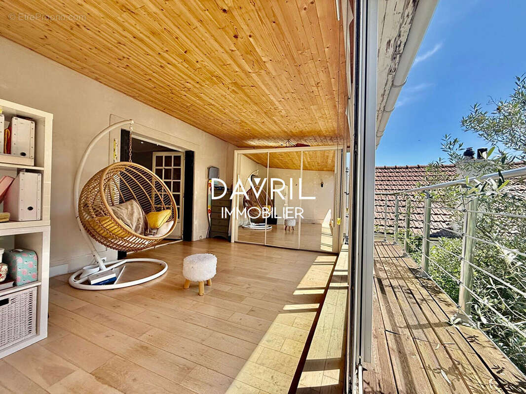 Maison à CONFLANS-SAINTE-HONORINE