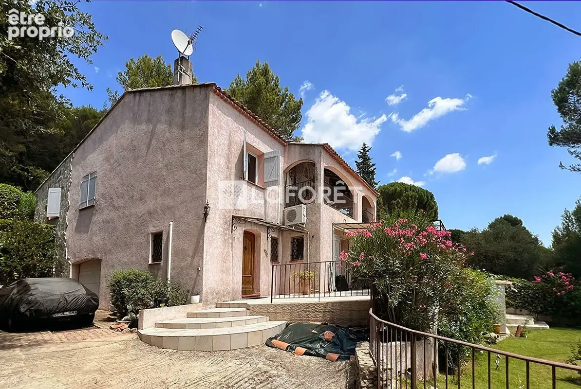 Villa Le Val 6 pièces 185 m² - photo 10
