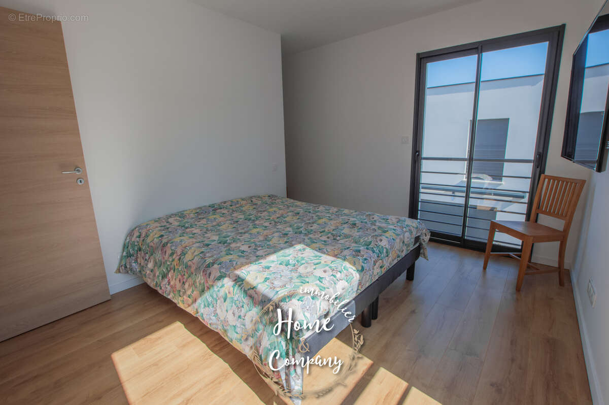 Maison à VAUX-SUR-MER