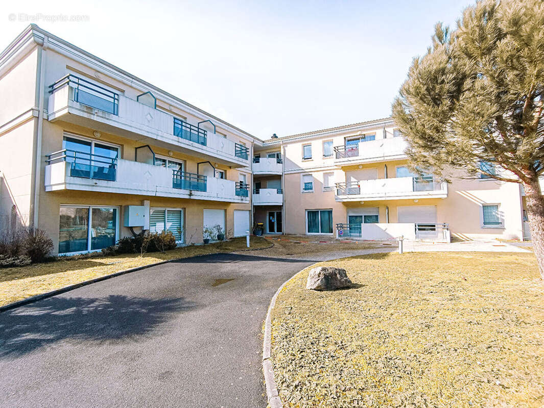 Appartement à CHATEAUBERNARD