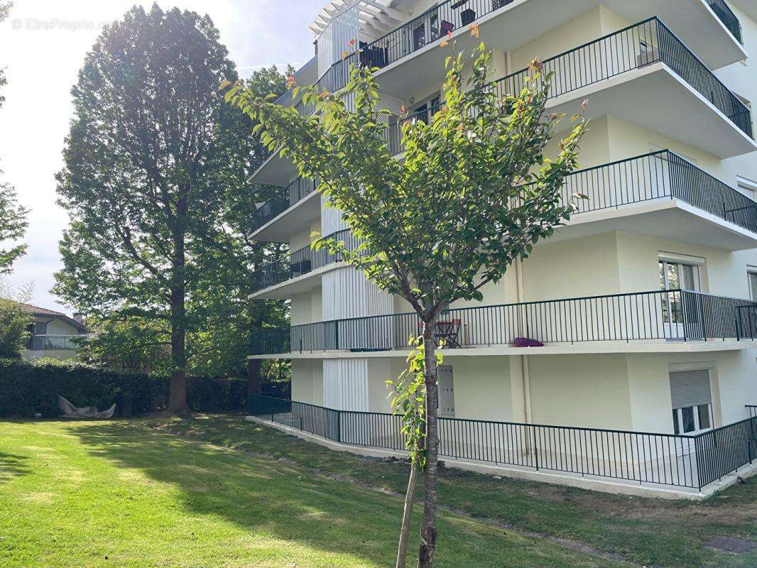 Bayonne, appartement T3 80 m2 loué - photo 10