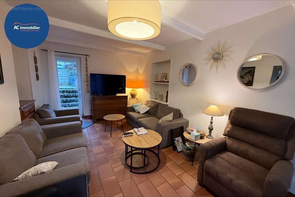 Maison à CROUY-SUR-OURCQ