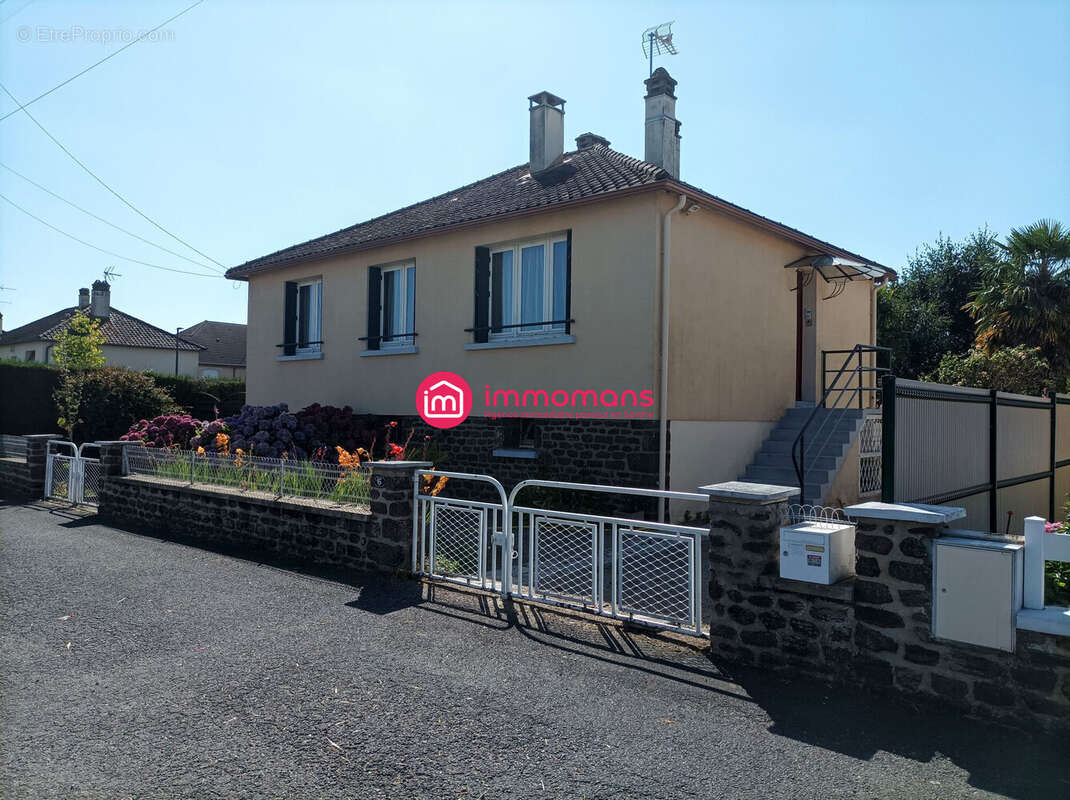 Maison à BEAUMONT-SUR-SARTHE