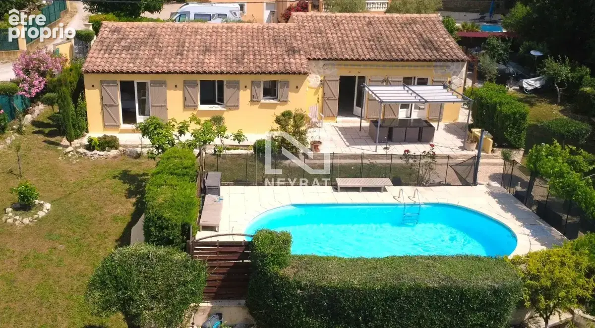 Maison à CALLIAN