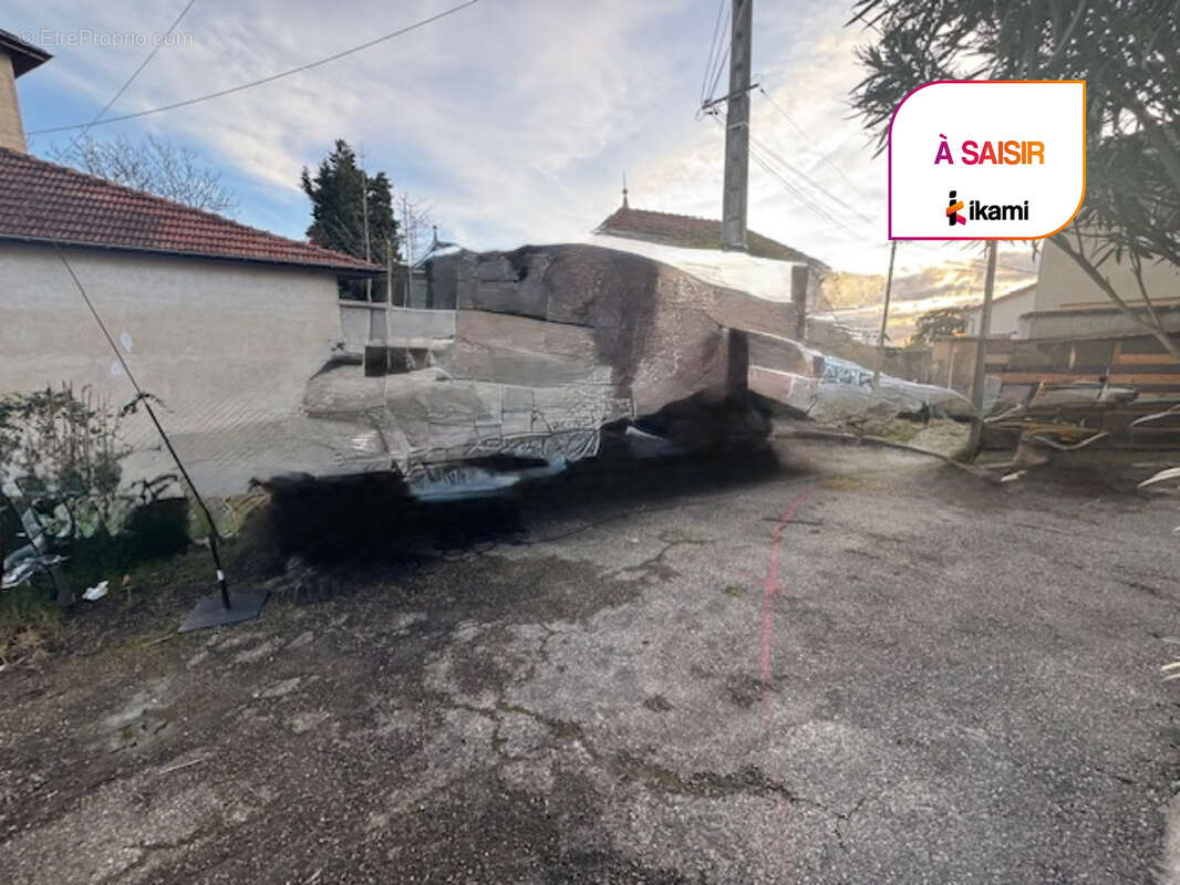 Maison à BEAUREPAIRE