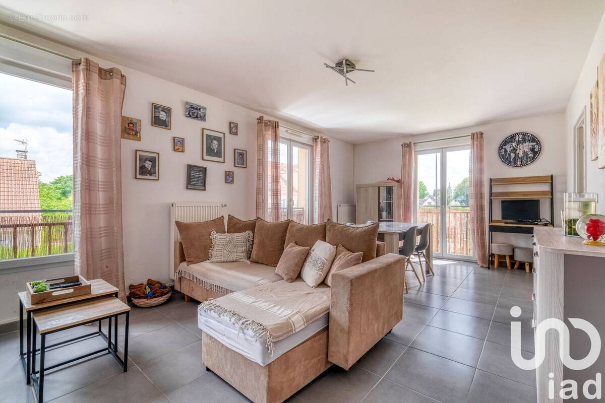 Photo 1 - Appartement à NEUFMOUTIERS-EN-BRIE