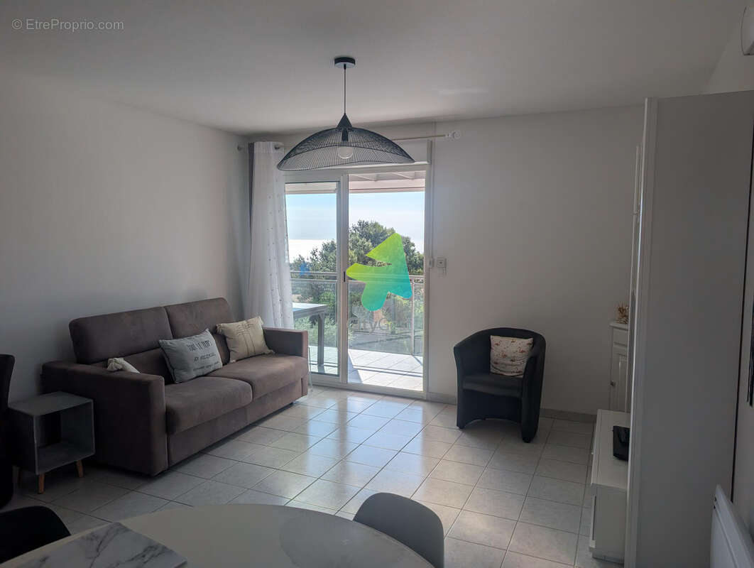 Appartement à FLEURY